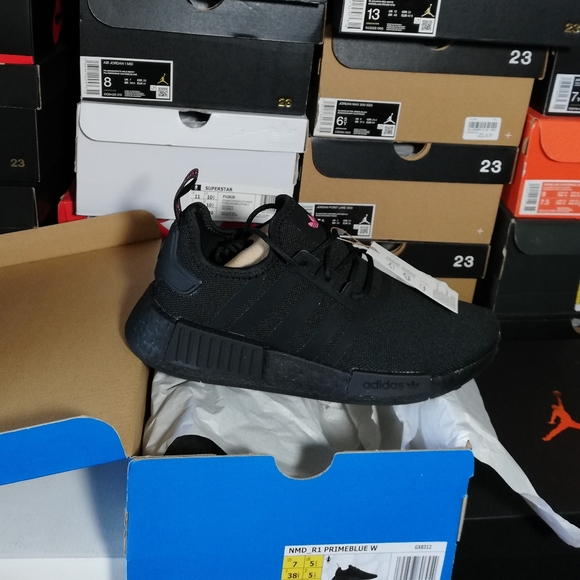 ADIDAS NMD_R1 SPECIAL EDITION DEEP BLACK/PINKISH WOMEN'S SZ7 BRAND NEW IN BOX - Picture 4 of 13